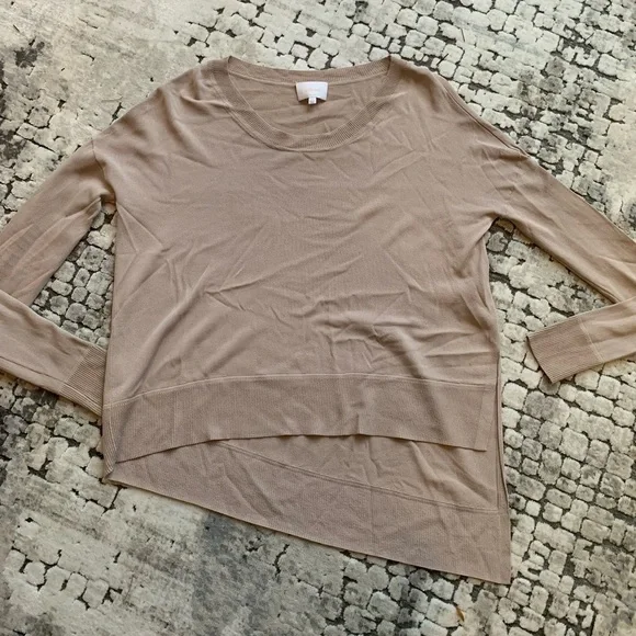 Aritzia Wilfred asymmetrical sweater - Picture 1 of 3